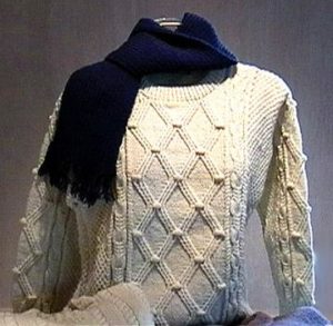 Shropshire shhep, sweater knitted with Shropshire yarn